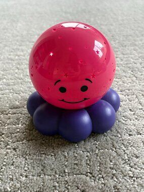 Cloud b Twinkles To Go Octopus Light Pink Projection Lamp Night Light Stars